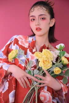 女教师被强行糟蹋电影
