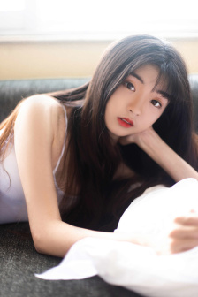 我爱上了朋友的姐姐